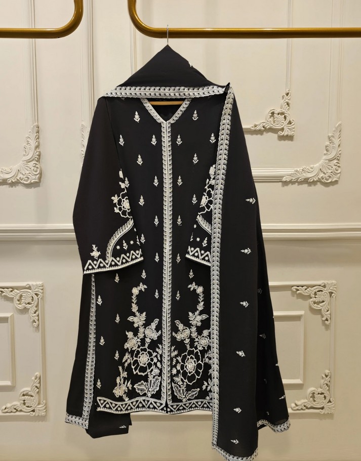 Aghanoor -  3 Piece - Embroidered Lawn Suit S111869